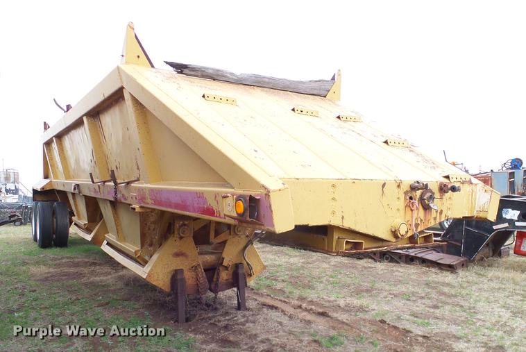 image for item DD1308 1980 Fruehauf DES-M2-1722/37-35 bottom dump trailer