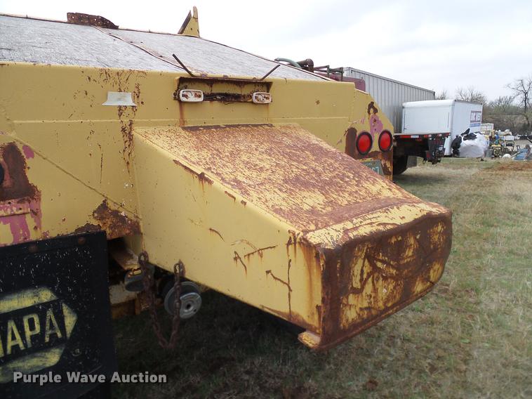 image for item DD1308 1980 Fruehauf DES-M2-1722/37-35 bottom dump trailer