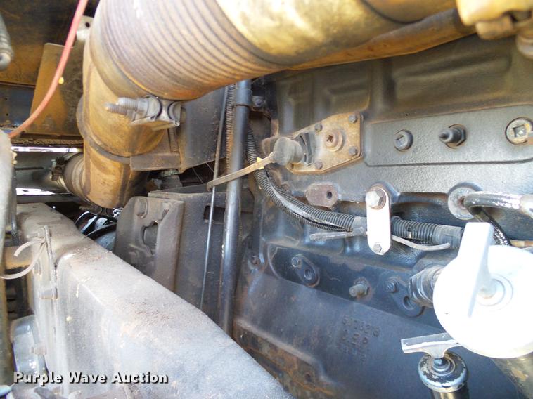 image for item DD1339 1993 Kenworth semi truck