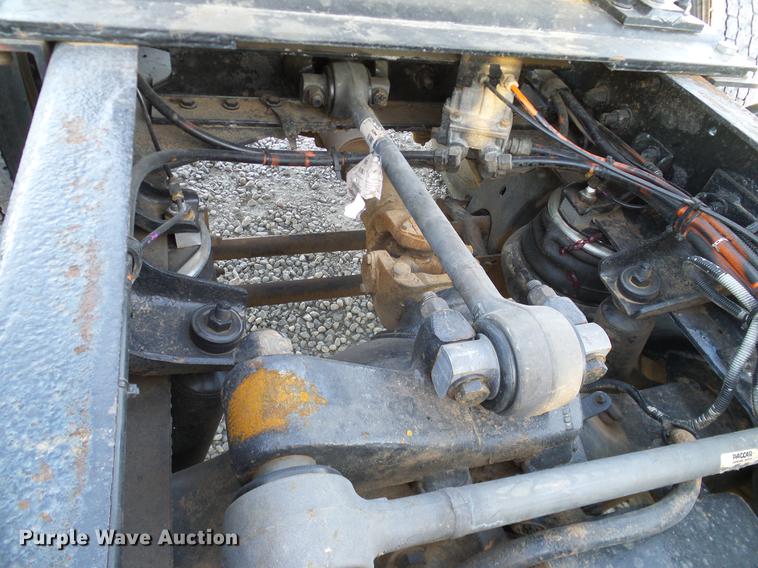 image for item DD1339 1993 Kenworth semi truck