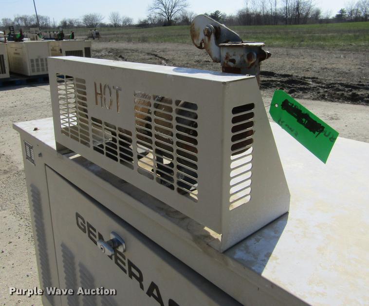 image for item DD2711 1998 Generac 00995-1 generator