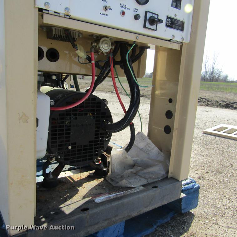 image for item DD2711 1998 Generac 00995-1 generator