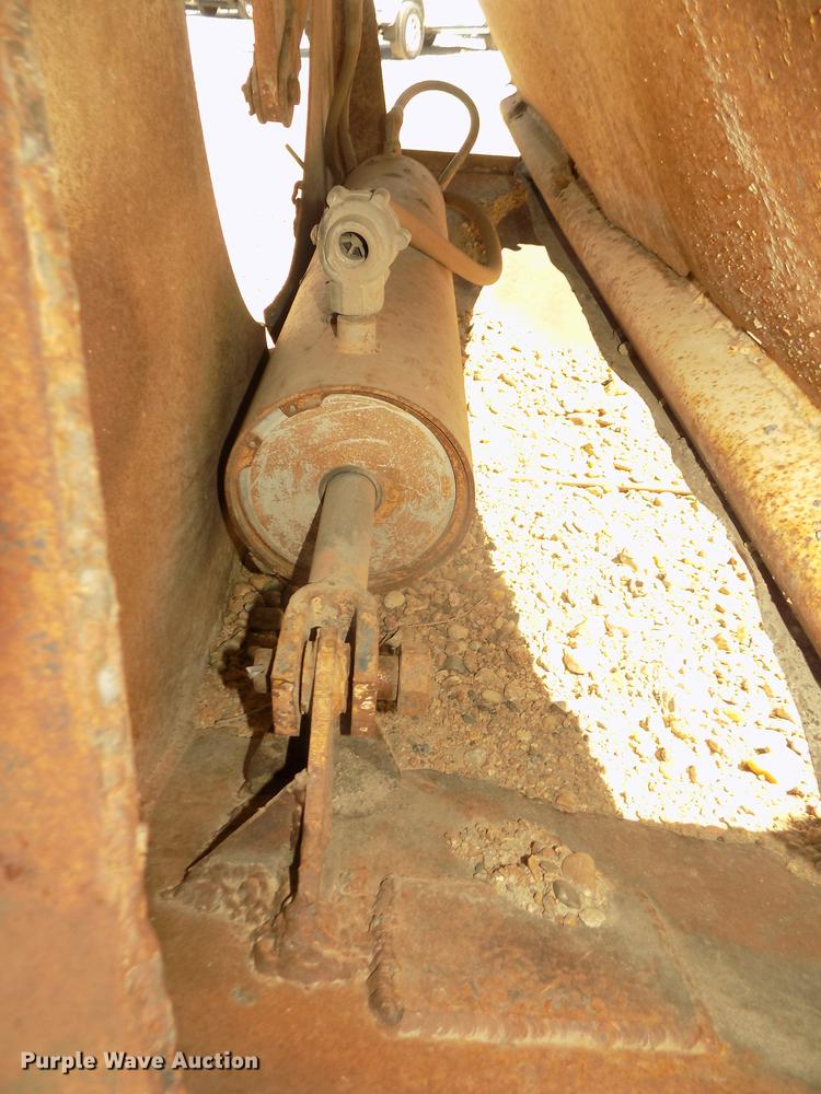 image for item DD2763 1978 Load King 182ST-1 bottom dump trailer