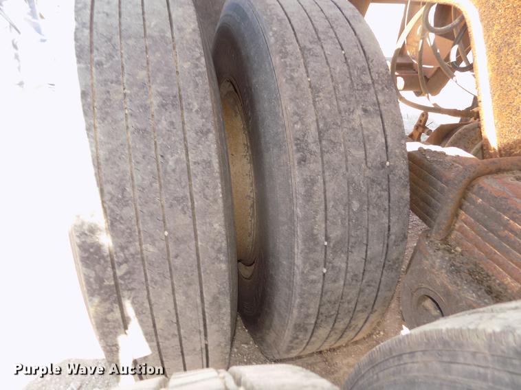 image for item DD2763 1978 Load King 182ST-1 bottom dump trailer