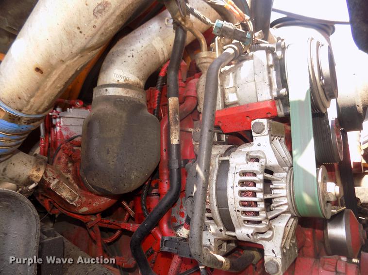 image for item DD2767 2009 Sterling L7500 oil distributor truck