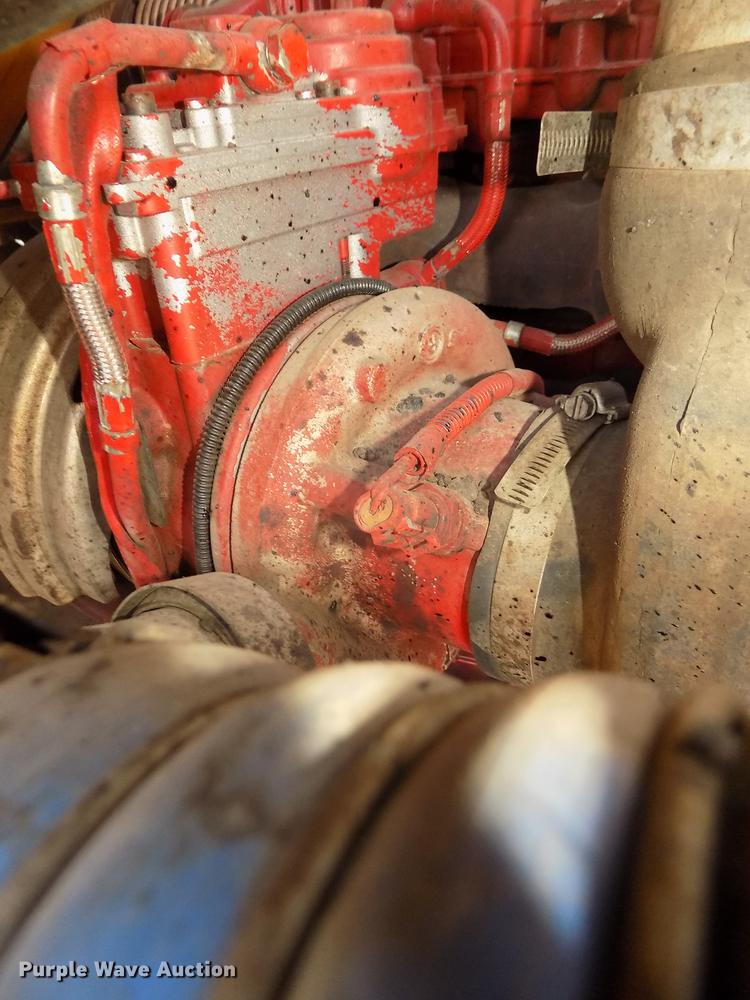 image for item DD2767 2009 Sterling L7500 oil distributor truck