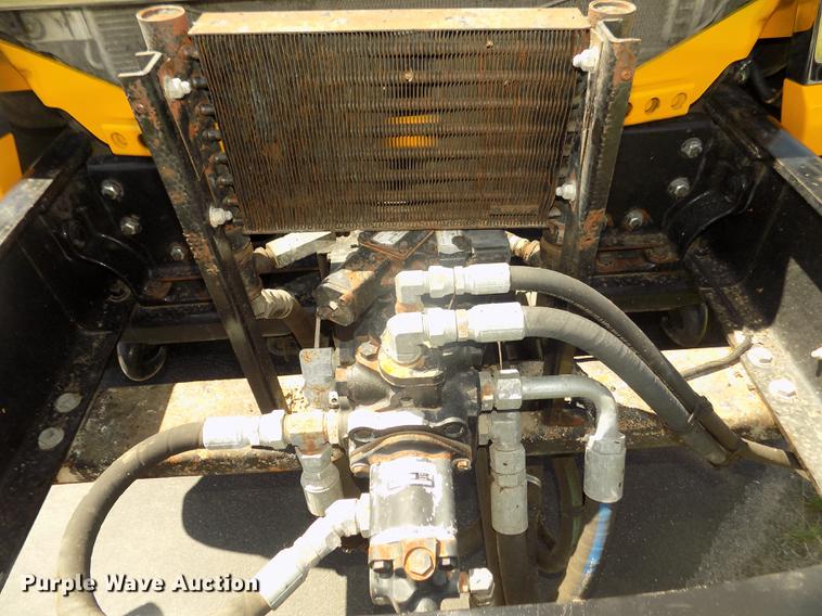 image for item DD2767 2009 Sterling L7500 oil distributor truck