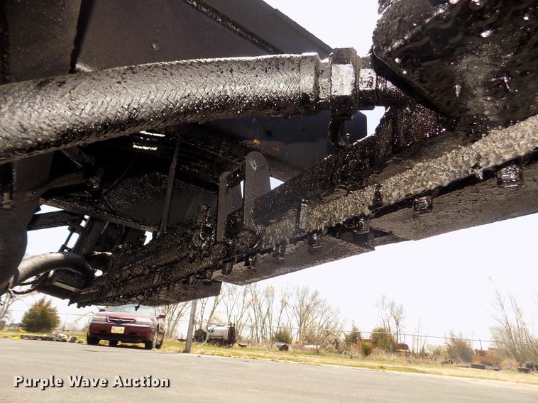 image for item DD2767 2009 Sterling L7500 oil distributor truck