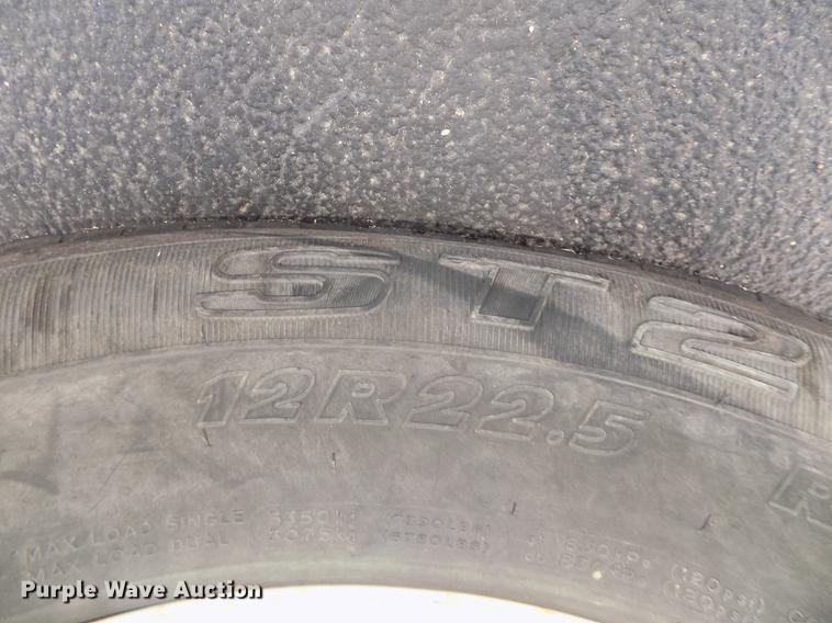 image for item DD2767 2009 Sterling L7500 oil distributor truck