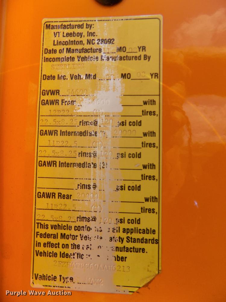 image for item DD2767 2009 Sterling L7500 oil distributor truck