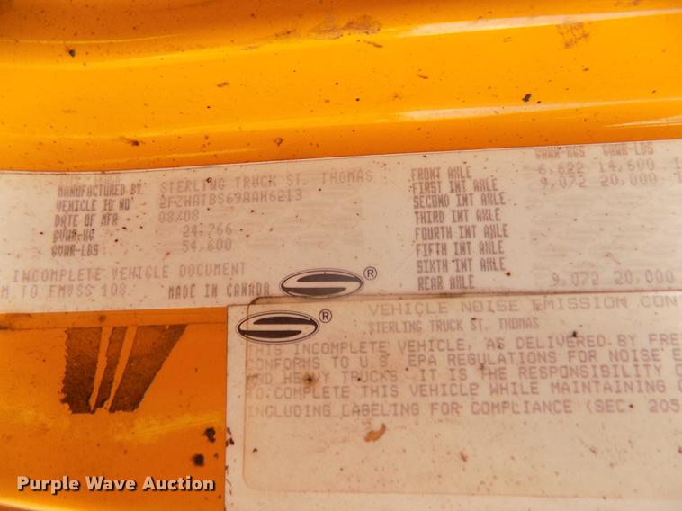 image for item DD2767 2009 Sterling L7500 oil distributor truck