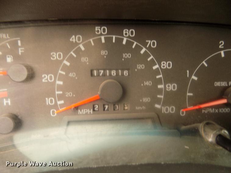 image for item DD2770 1999 Ford F350 Super Duty XLT SuperCab flatbed pickup truck