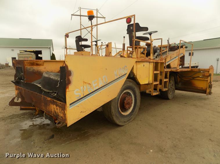 image for item DD2772 Spread-king WHS chip spreader