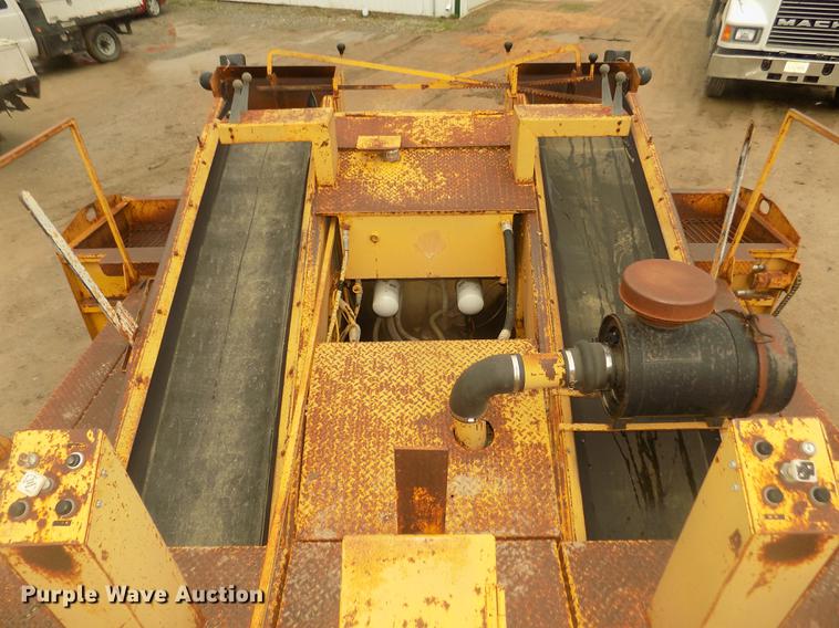 image for item DD2772 Spread-king WHS chip spreader