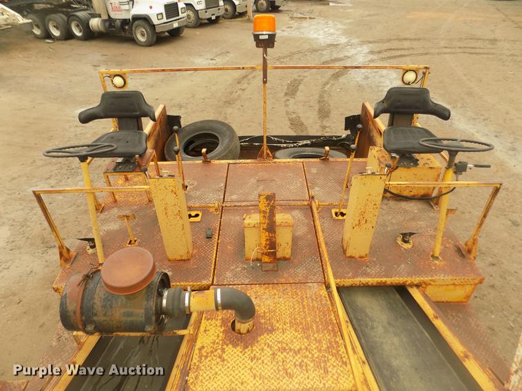 image for item DD2772 Spread-king WHS chip spreader