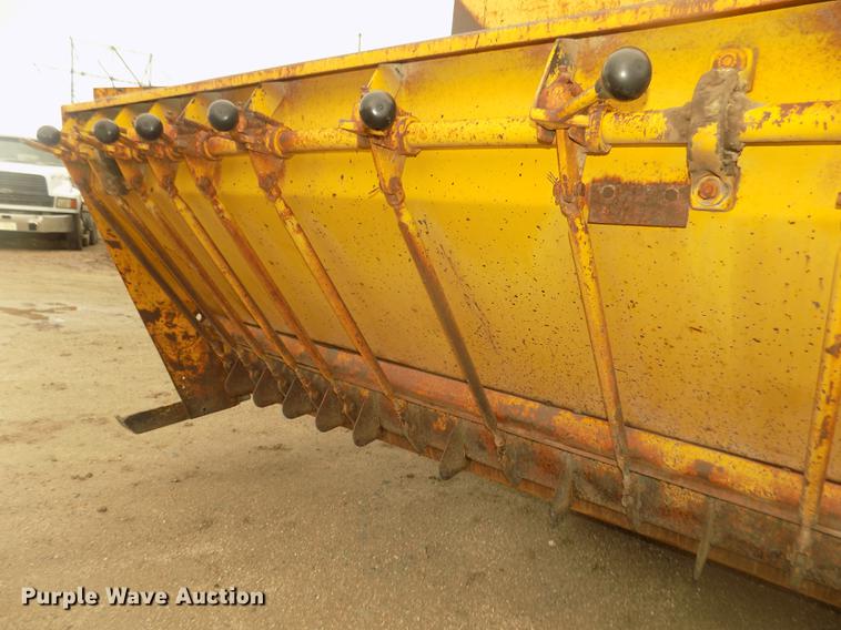 image for item DD2772 Spread-king WHS chip spreader