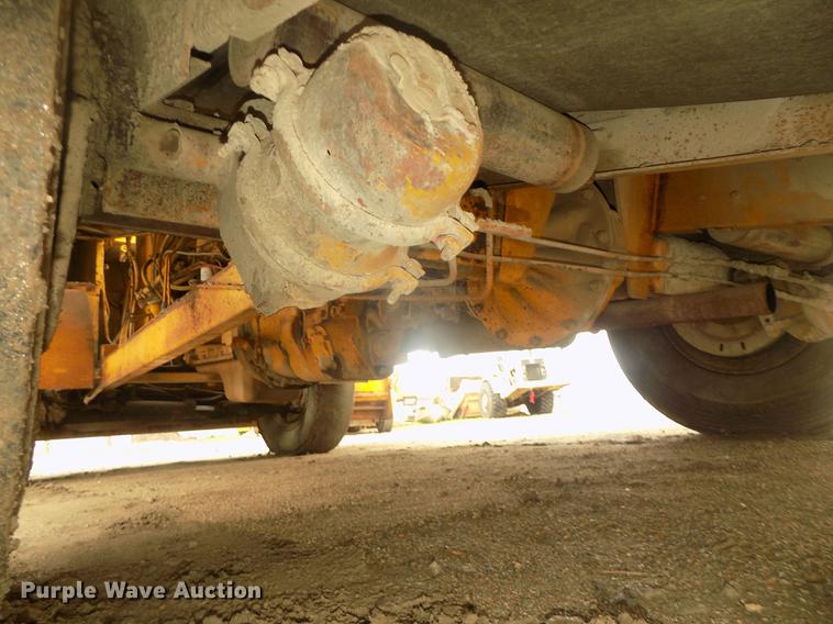 image for item DD2772 Spread-king WHS chip spreader