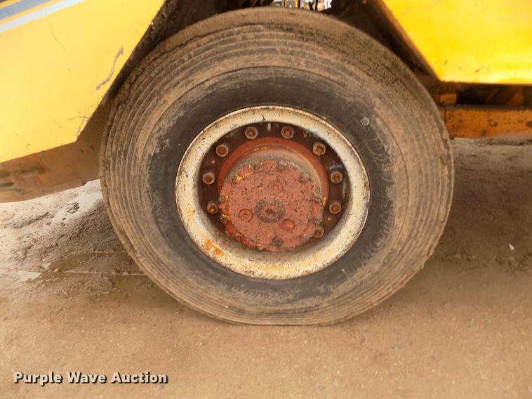 image for item DD2772 Spread-king WHS chip spreader