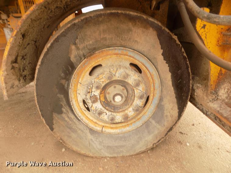 image for item DD2772 Spread-king WHS chip spreader