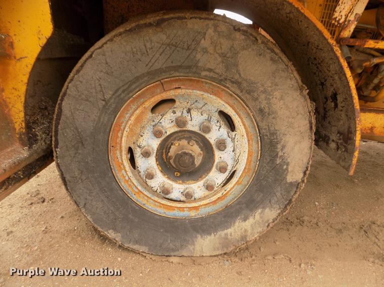 image for item DD2772 Spread-king WHS chip spreader