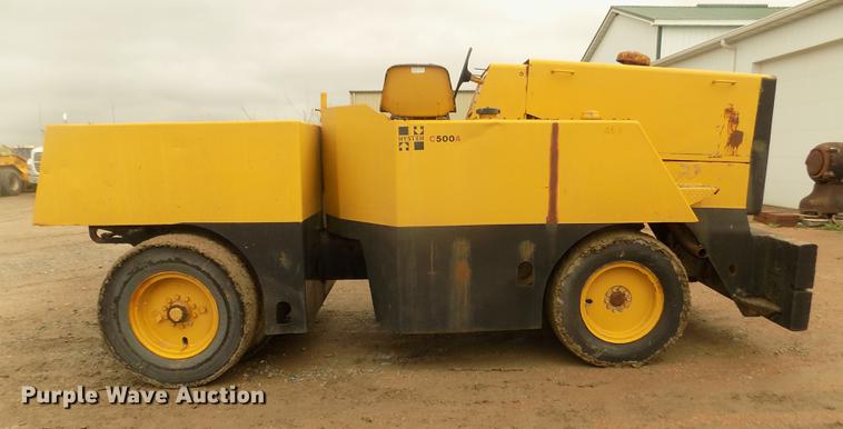 image for item DD2773 Hyster C500A pneumatic roller