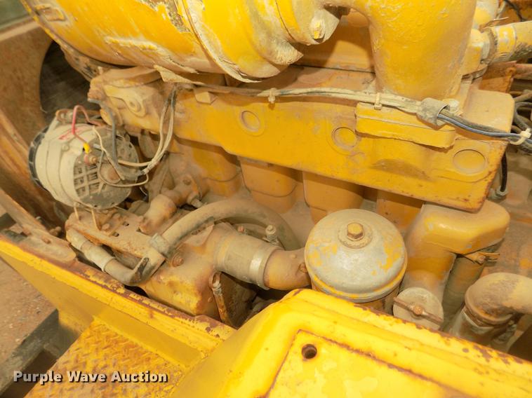 image for item DD2773 Hyster C500A pneumatic roller