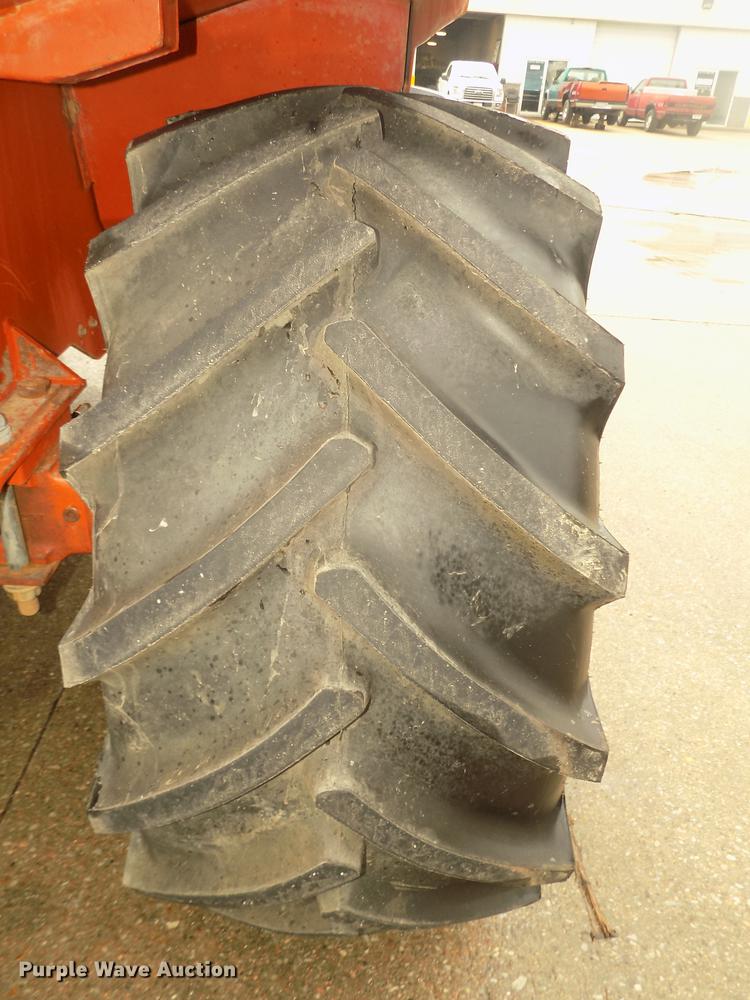 image for item DD2774 1998 Ditch Witch 8020T trencher