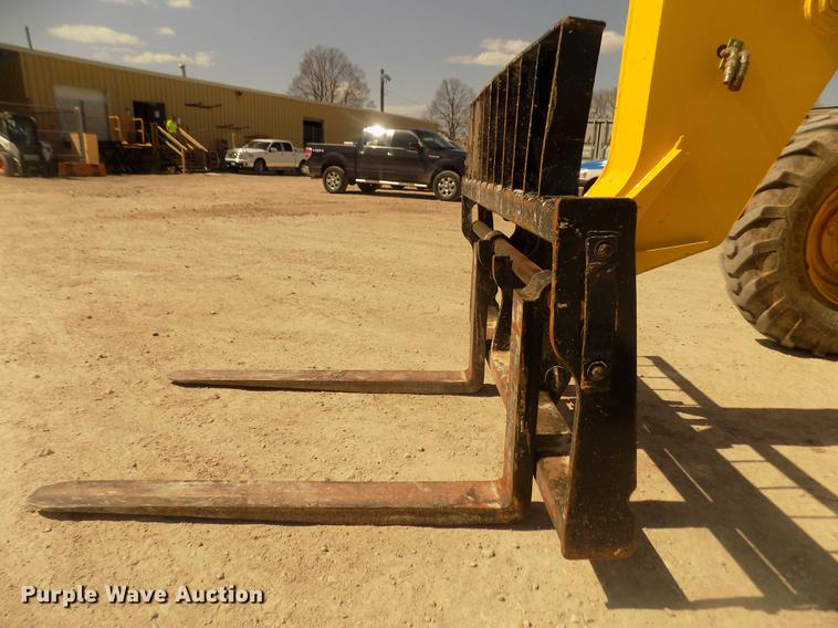 image for item DD2776 2002 JCB 506C HL telehandler