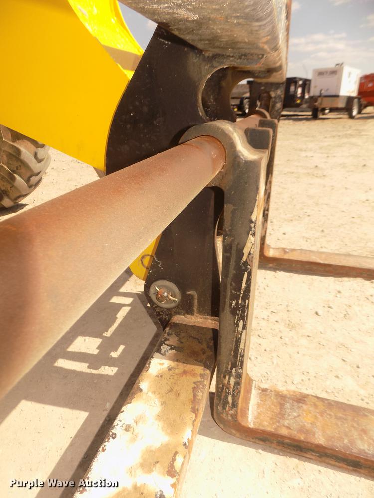 image for item DD2776 2002 JCB 506C HL telehandler