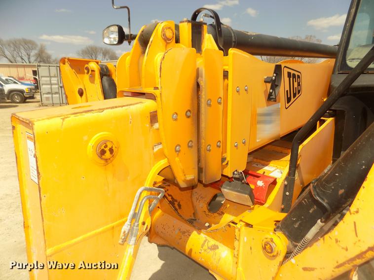 image for item DD2777 2008 JCB 550-170 telehandler