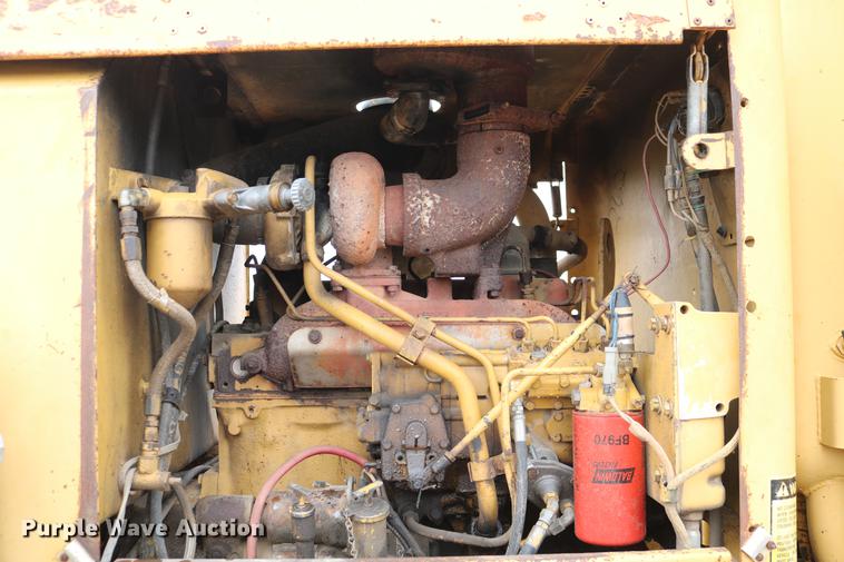 image for item DD4204 1984 Caterpillar 120G motor grader