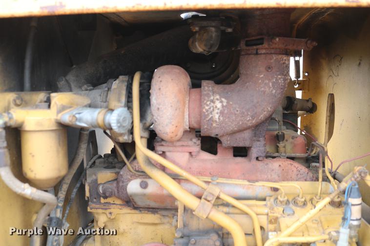 image for item DD4204 1984 Caterpillar 120G motor grader