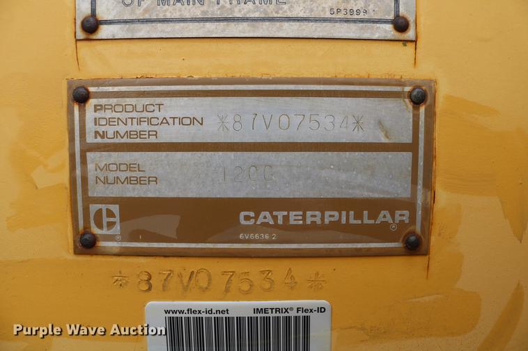 image for item DD4204 1984 Caterpillar 120G motor grader