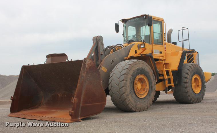 image for item DD4951 2006 Volvo L220E wheel loader