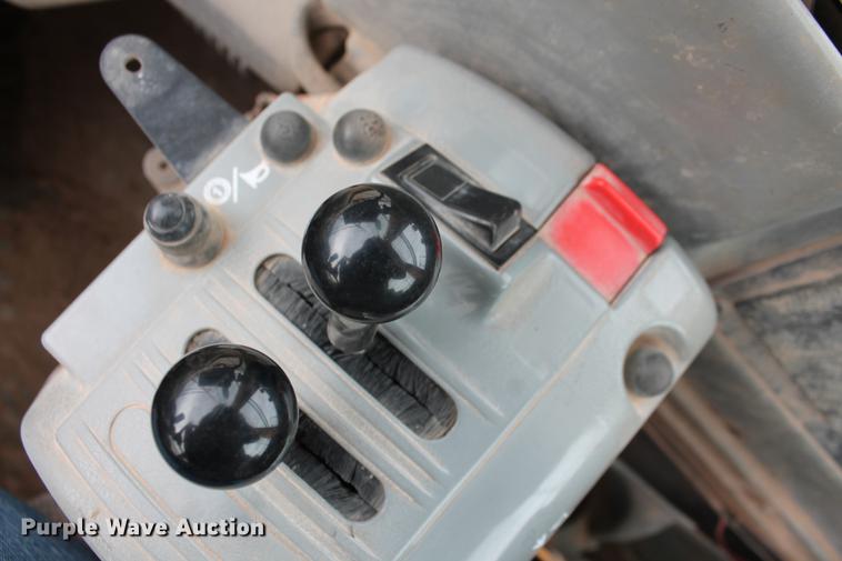 image for item DD4951 2006 Volvo L220E wheel loader