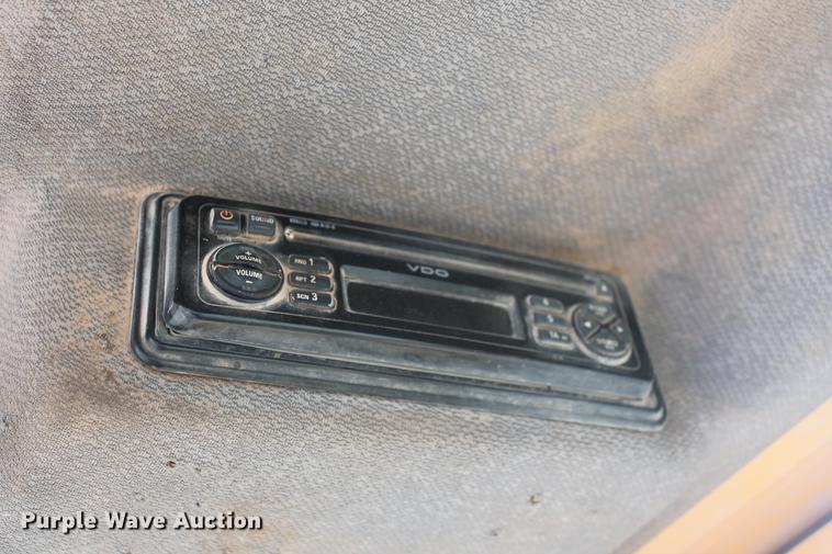 image for item DD4951 2006 Volvo L220E wheel loader