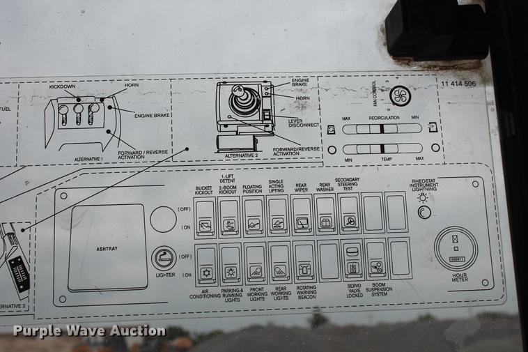 image for item DD4951 2006 Volvo L220E wheel loader
