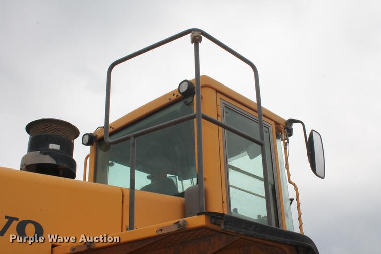 image for item DD4951 2006 Volvo L220E wheel loader