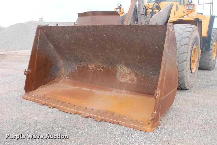 image for item DD4951 2006 Volvo L220E wheel loader