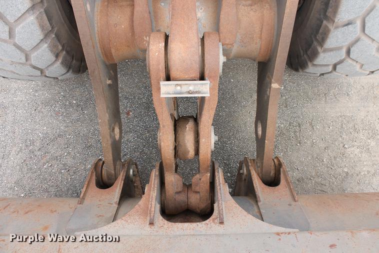 image for item DD4951 2006 Volvo L220E wheel loader