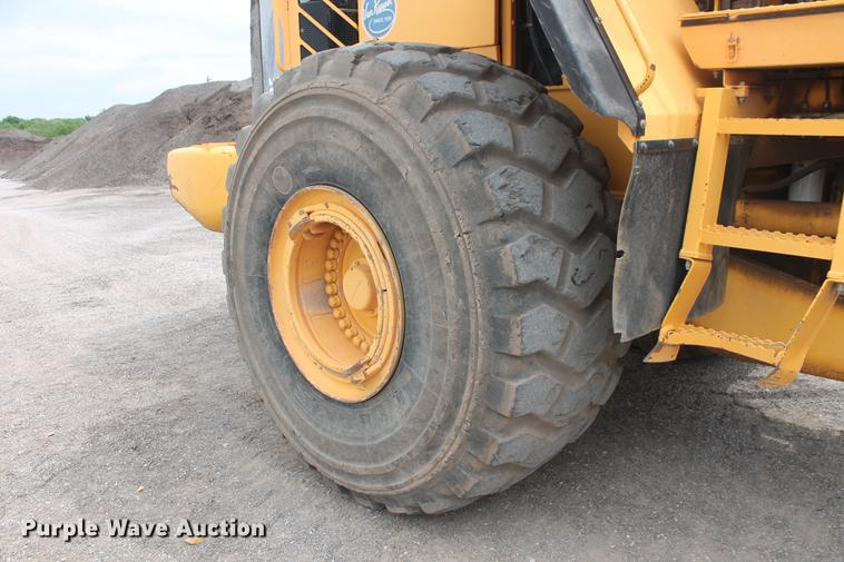 image for item DD4951 2006 Volvo L220E wheel loader
