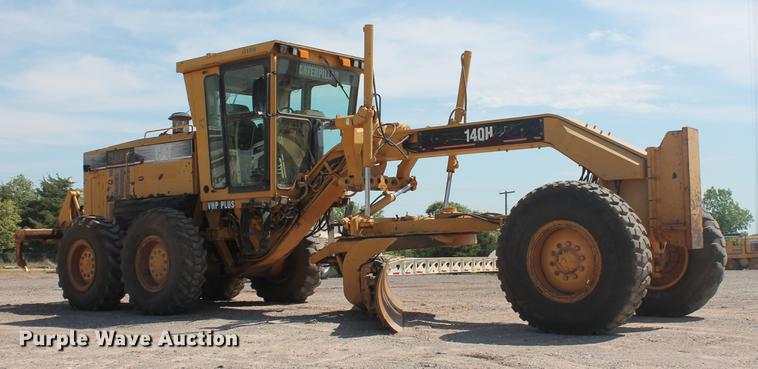 image for item DD4953 2006 Caterpillar 140H VHP Plus motor grader