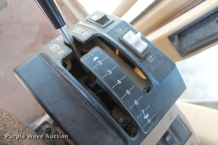 image for item DD4953 2006 Caterpillar 140H VHP Plus motor grader