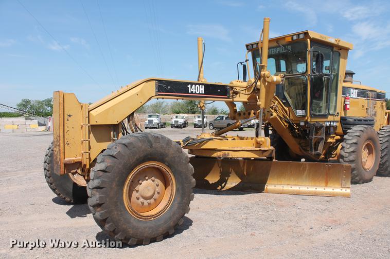 image for item DD4953 2006 Caterpillar 140H VHP Plus motor grader