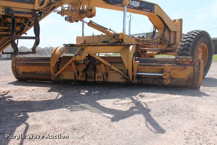image for item DD4953 2006 Caterpillar 140H VHP Plus motor grader