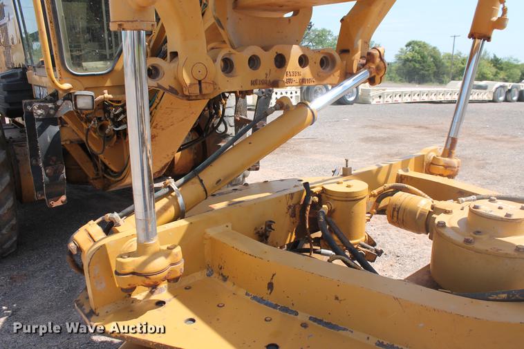 image for item DD4953 2006 Caterpillar 140H VHP Plus motor grader