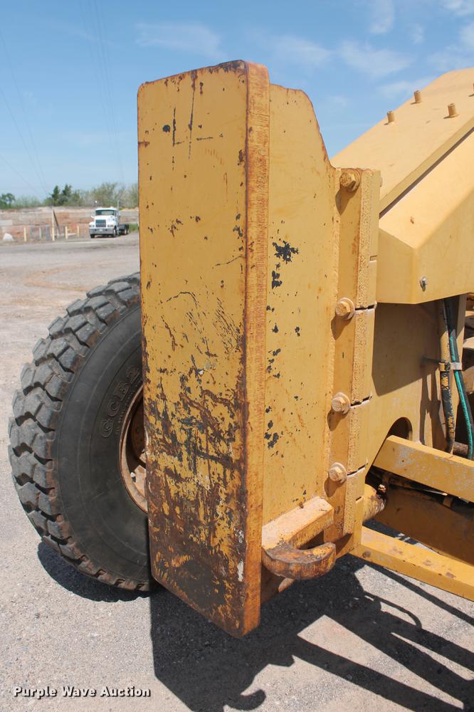 image for item DD4953 2006 Caterpillar 140H VHP Plus motor grader