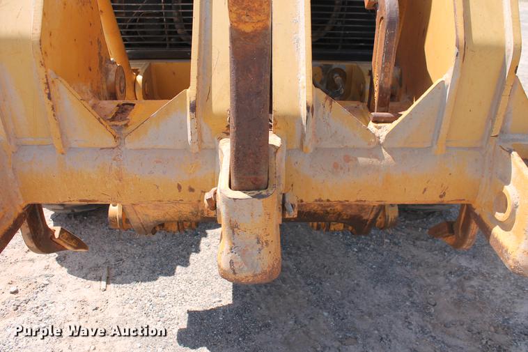 image for item DD4953 2006 Caterpillar 140H VHP Plus motor grader