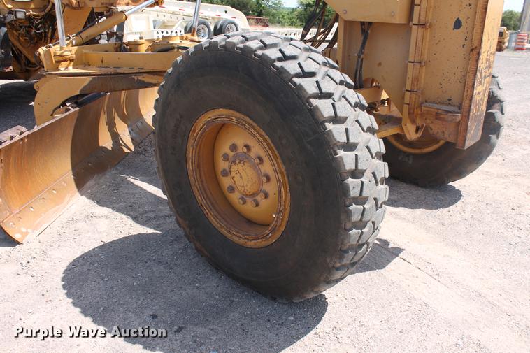 image for item DD4953 2006 Caterpillar 140H VHP Plus motor grader
