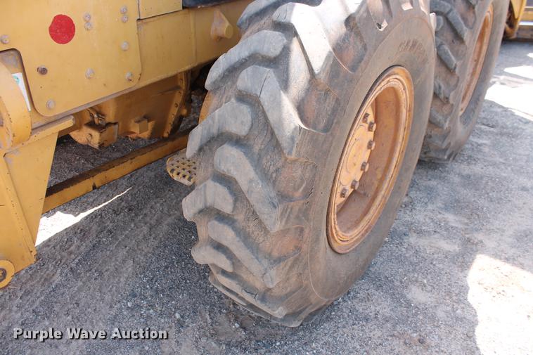 image for item DD4953 2006 Caterpillar 140H VHP Plus motor grader